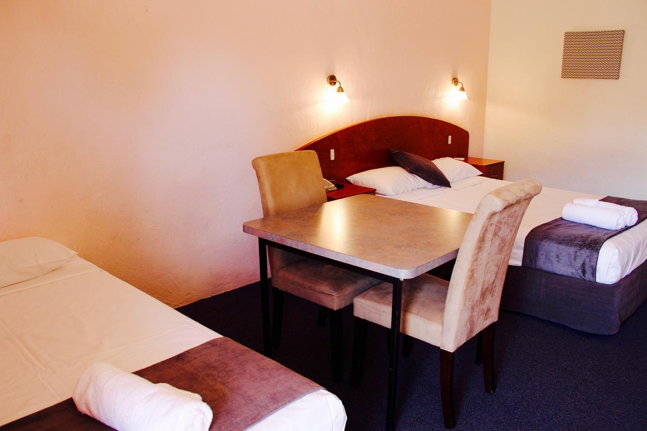 Childers Gateway Motor Inn Motel
