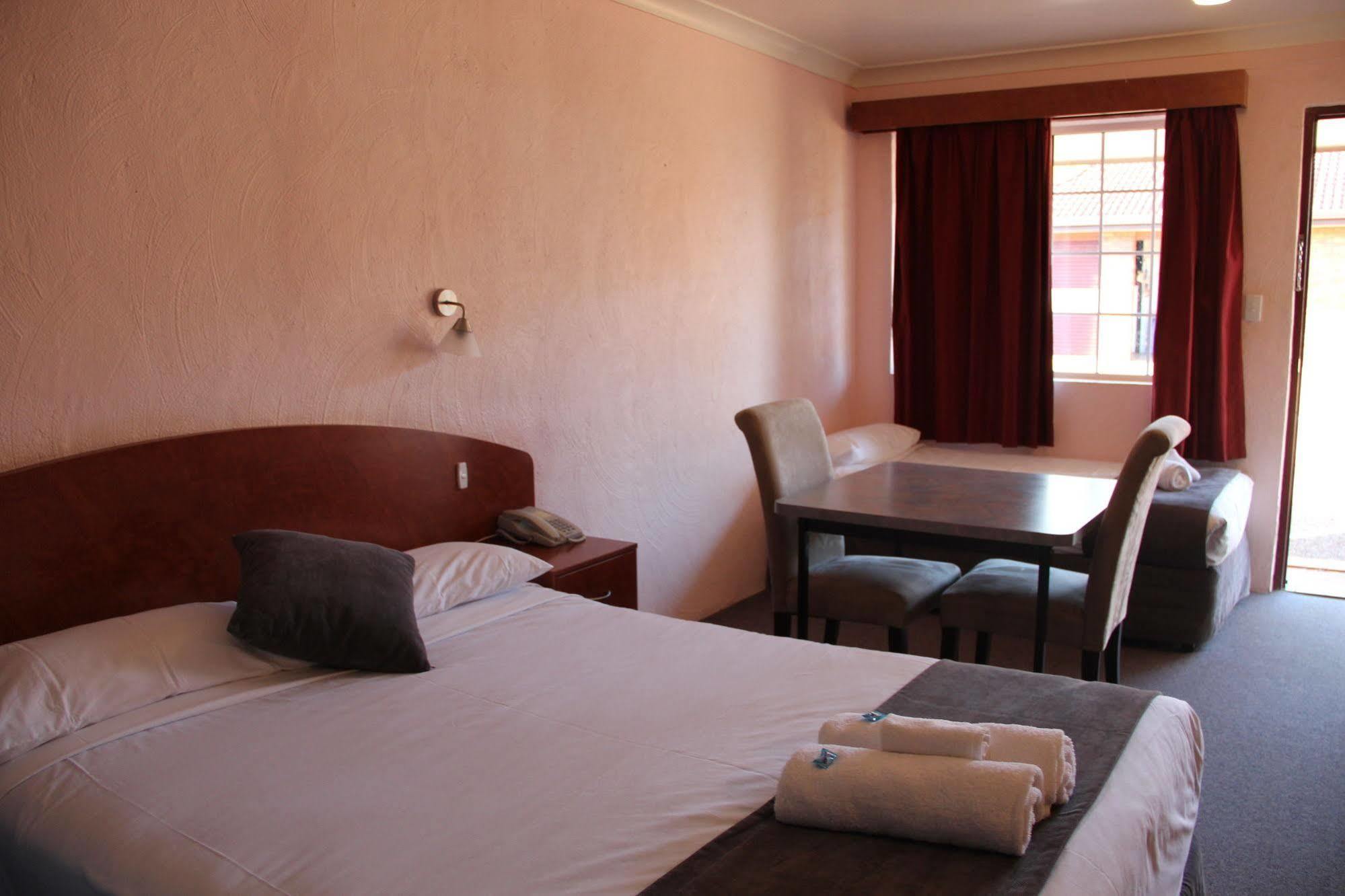 Childers Gateway Motor Inn Motel Childers